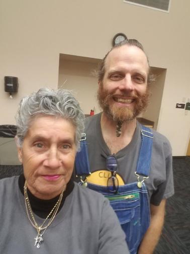 attachment:rsz_CLUG_Installfest_2018-11-03_14.jpeg